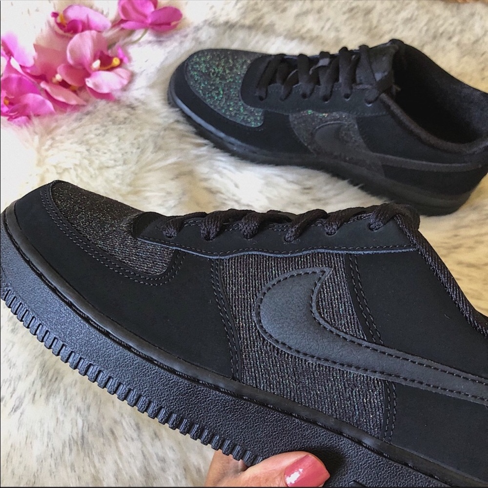 âźď¸soldâźď¸Rare Nike Air Force 1 LV8 Suede 6.5Y/8W - Picture 4 of 8